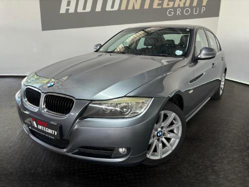 2011 BMW 320i Exclusive Steptronic