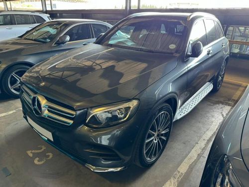 2017 Mercedes Benz Glc 300 4matic Amg 9G-Tronic