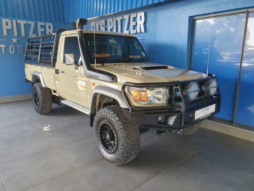 2023 Toyota Land Cruiser 79 4.5D V8 P/U S/C